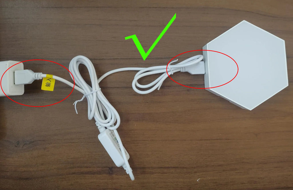 RGB Triangular Quantum Wall Lamp